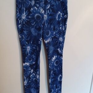 Hue Floral Blue & White Jeggings Sz S